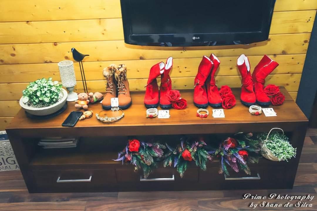 Eden Studio Apartments - 1 Коломбо Екстер'єр фото